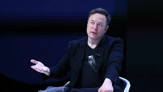 马斯克修补与广告商关系：让他们对X平台的未来放心！解释去年让广告商“滚蛋”言论