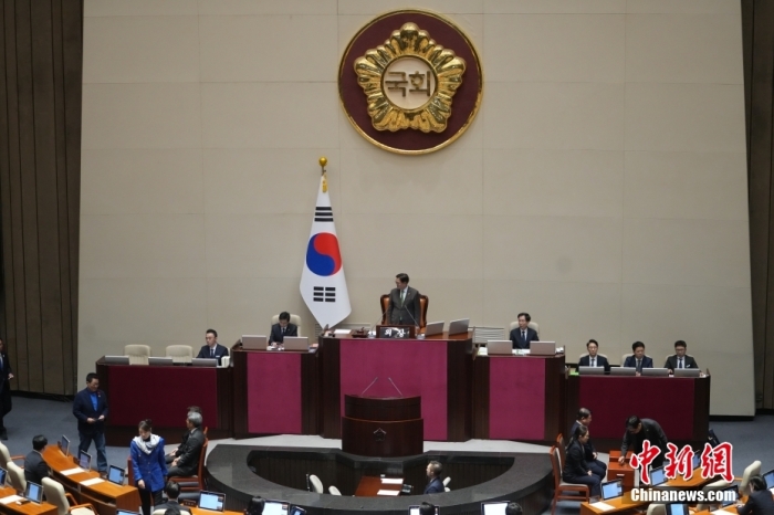 尹锡悦将在宪法法院举行公开辩论时出庭表态